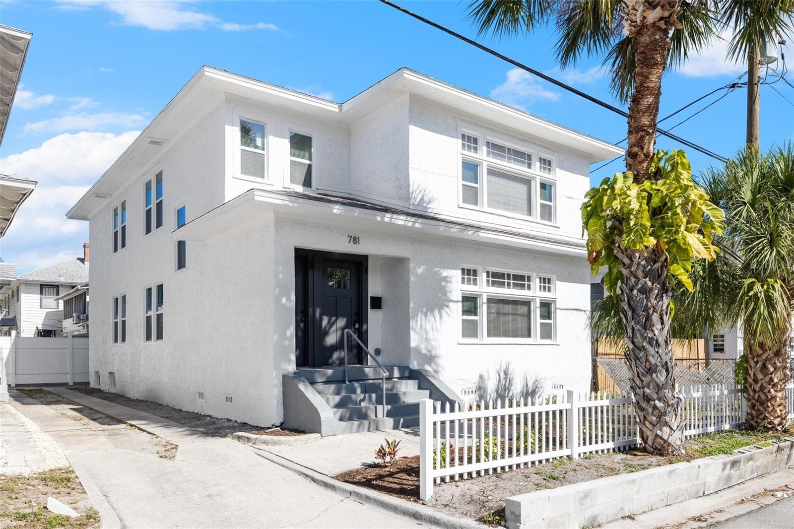 Single Family Residence at 781 31ST AVE N, ST PETERSBURG, photo 2 of 25