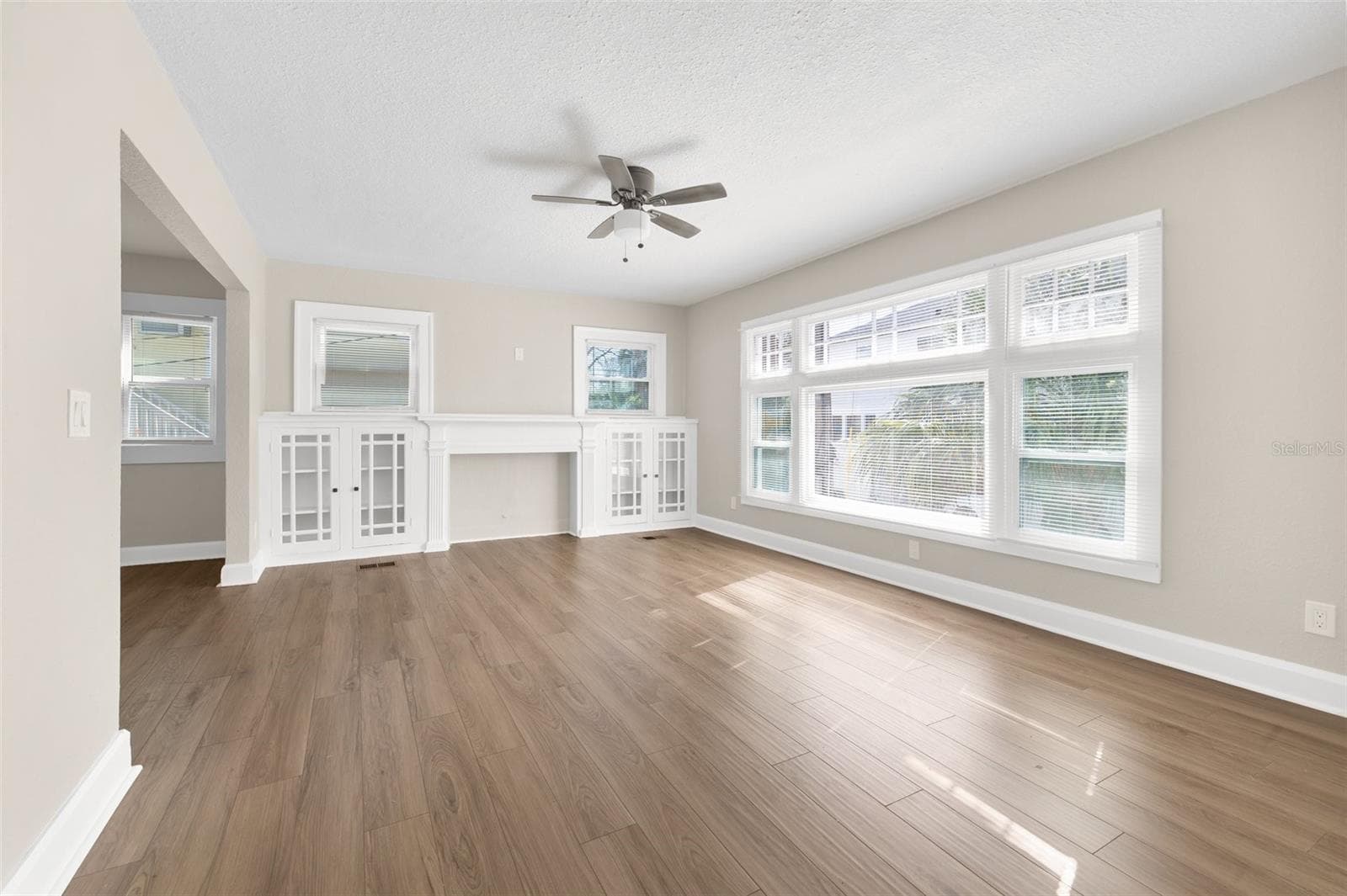 Single Family Residence at 781 31ST AVE N, ST PETERSBURG, photo 3 of 25
