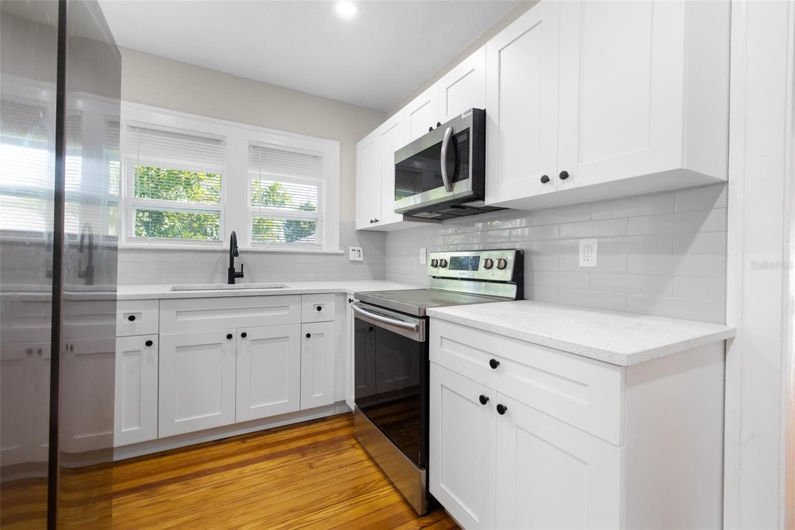 Single Family Residence at 781 31ST AVE N, ST PETERSBURG, photo 18 of 25