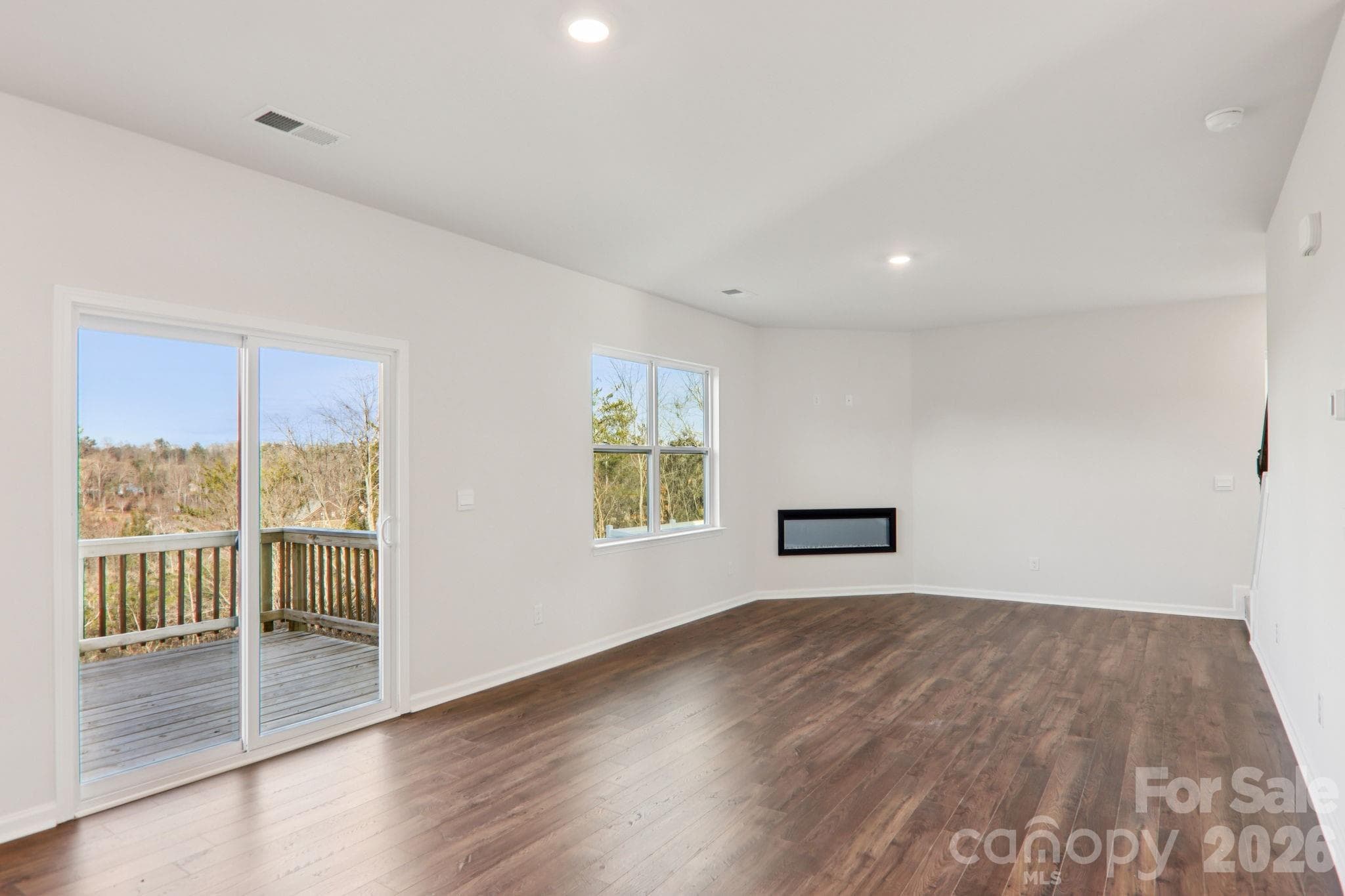 Single Family Residence at 823 Adelston Lane, Asheville, photo 13 of 36
