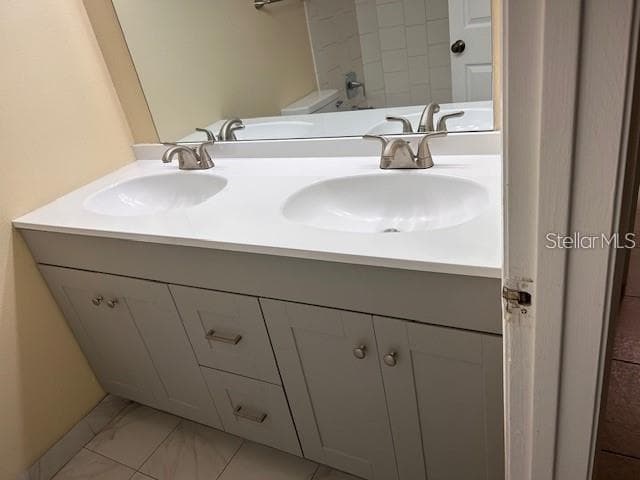 Villa at 40 E COUNTRY COVE WAY, KISSIMMEE, photo 19 of 39