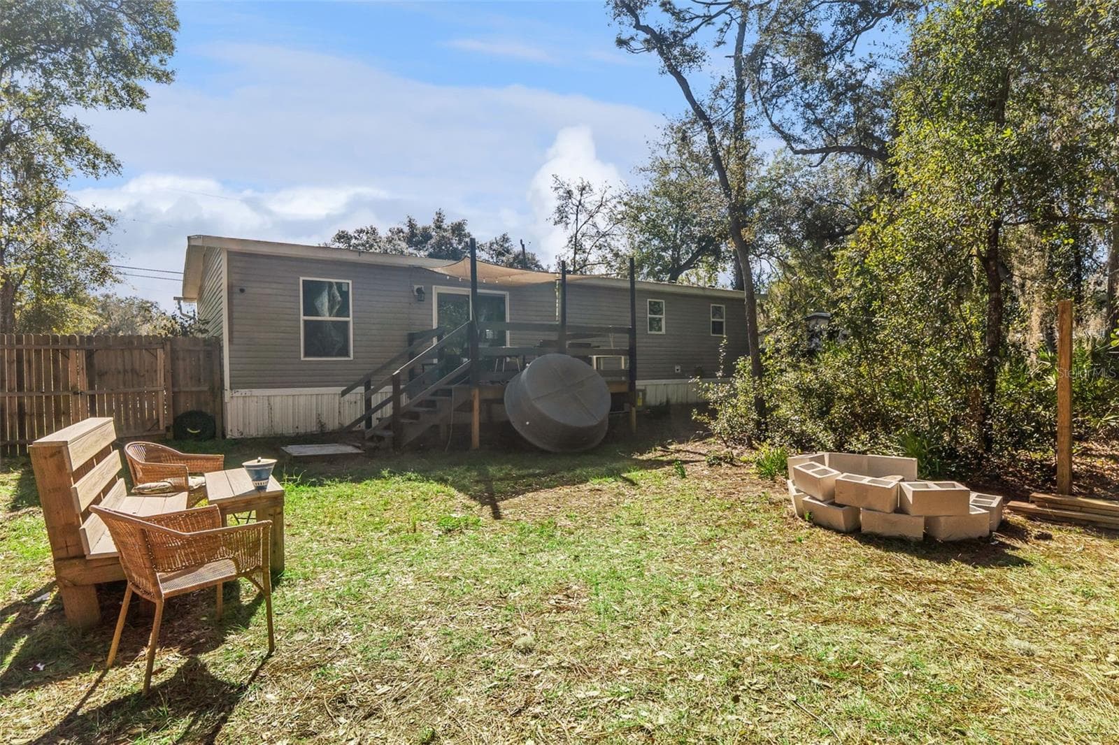 Manufactured Home at 231 TROPIC AVE, SATSUMA, photo 19 of 28