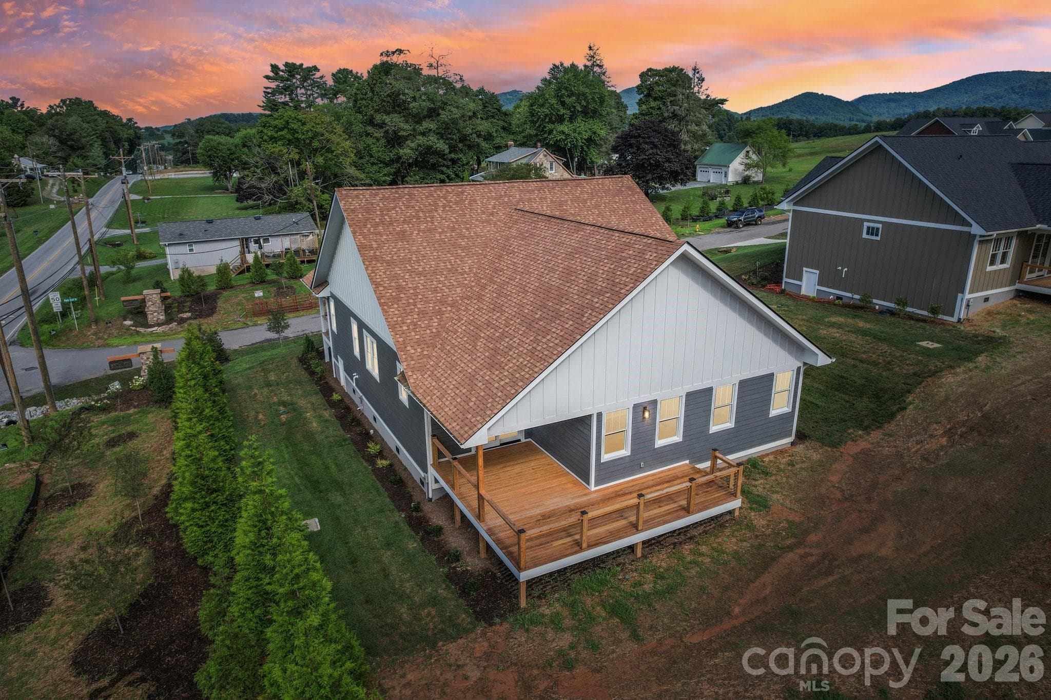 20 Maple Knoll Drive