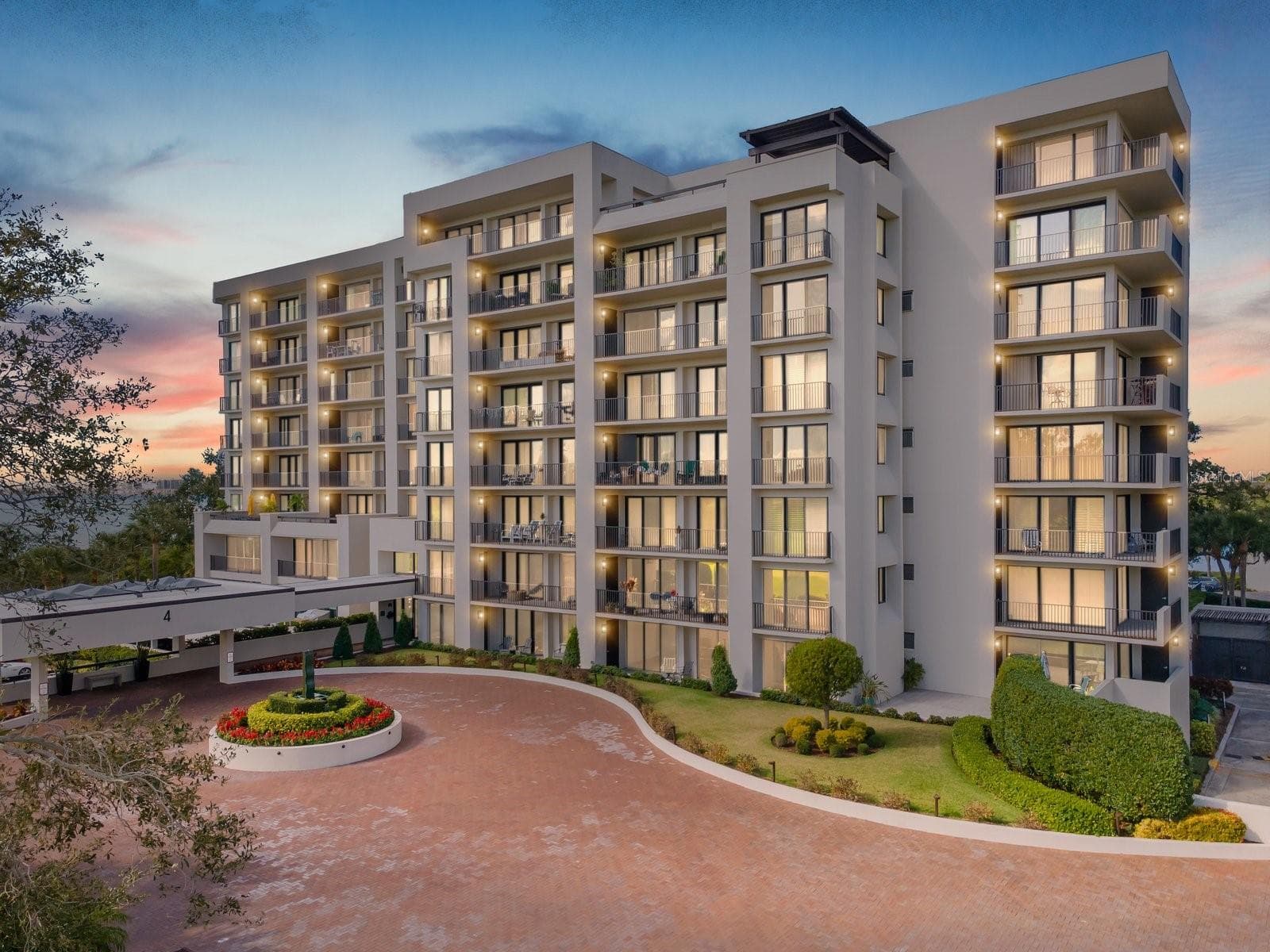 Welcome home! - 4 BELLEVIEW BLVD #804, BELLEAIR