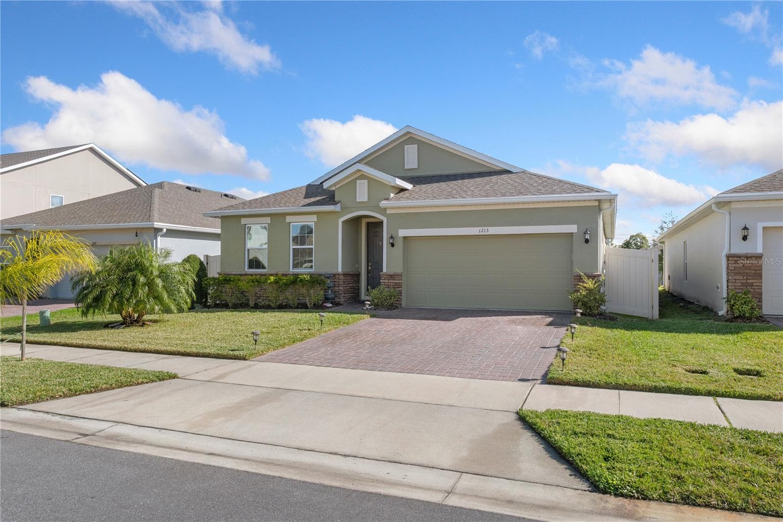 Single Family Residence at 1213 CRANE TALON WAY, SANFORD, photo 3 of 37