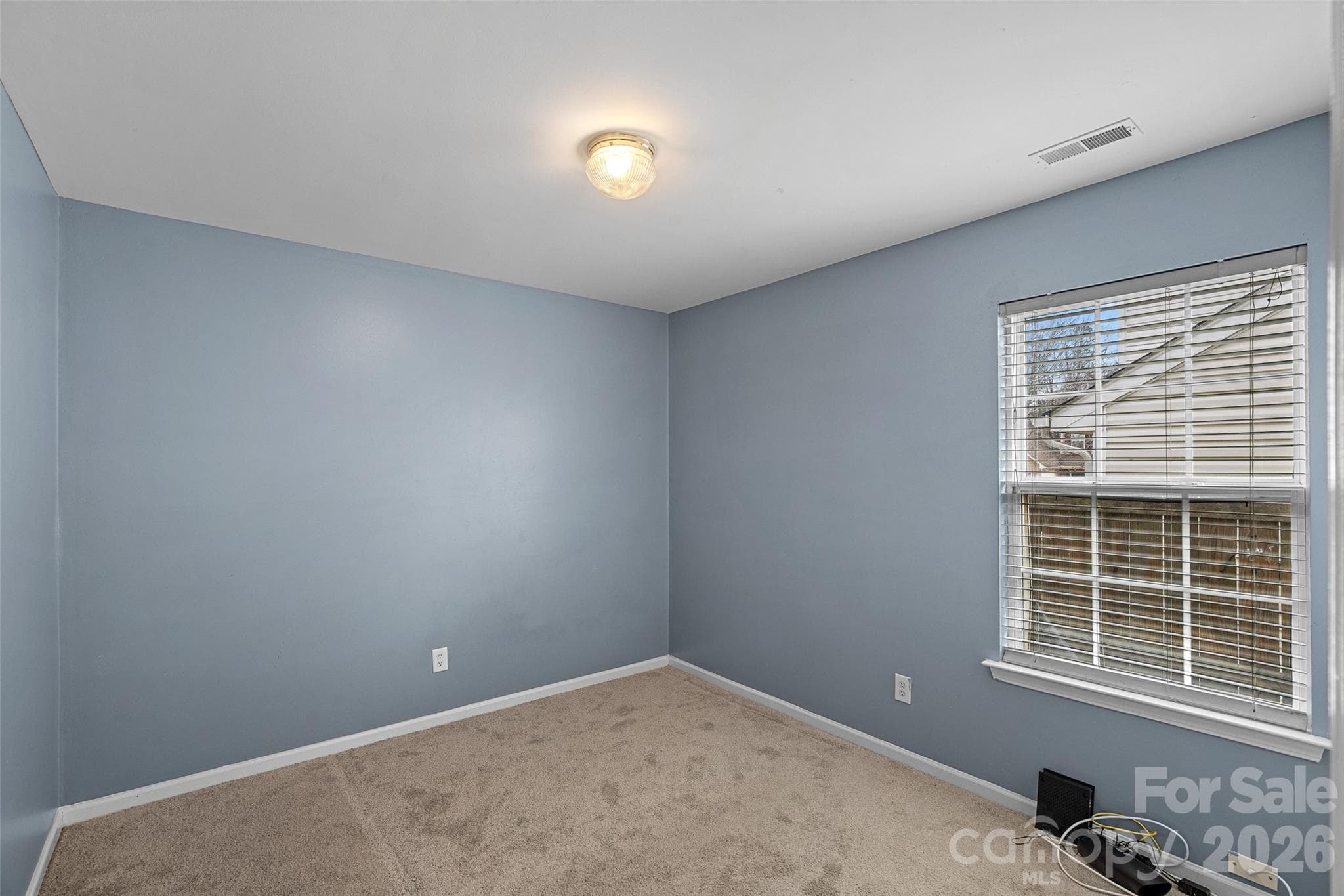 Single Family Residence at 7117 Angela Marie Court, Charlotte, photo 10 of 17