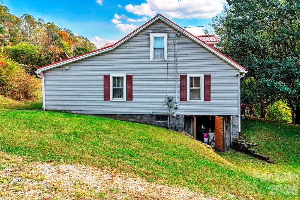 Single Family Residence at 1068 Laurel Branch Road, Vilas, photo 2 of 33