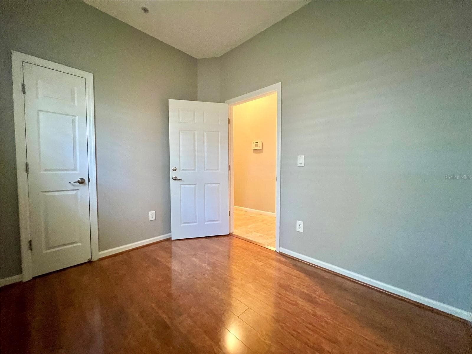 Townhouse at 809 HARBOR OAK LN, CLEARWATER, photo 9 of 33