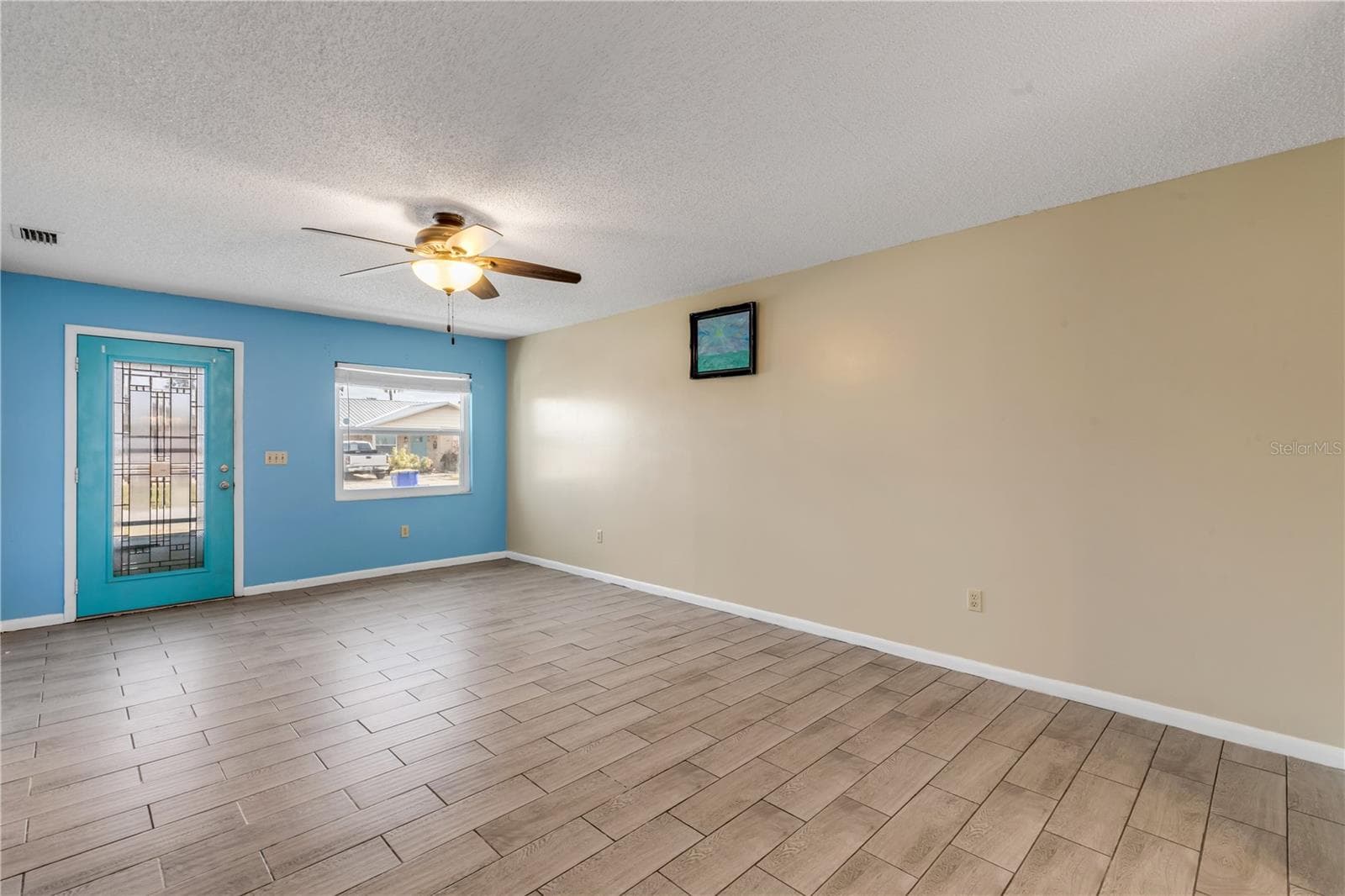 Single Family Residence at 26 LAUGHING GULL LN, EDGEWATER, photo 5 of 66