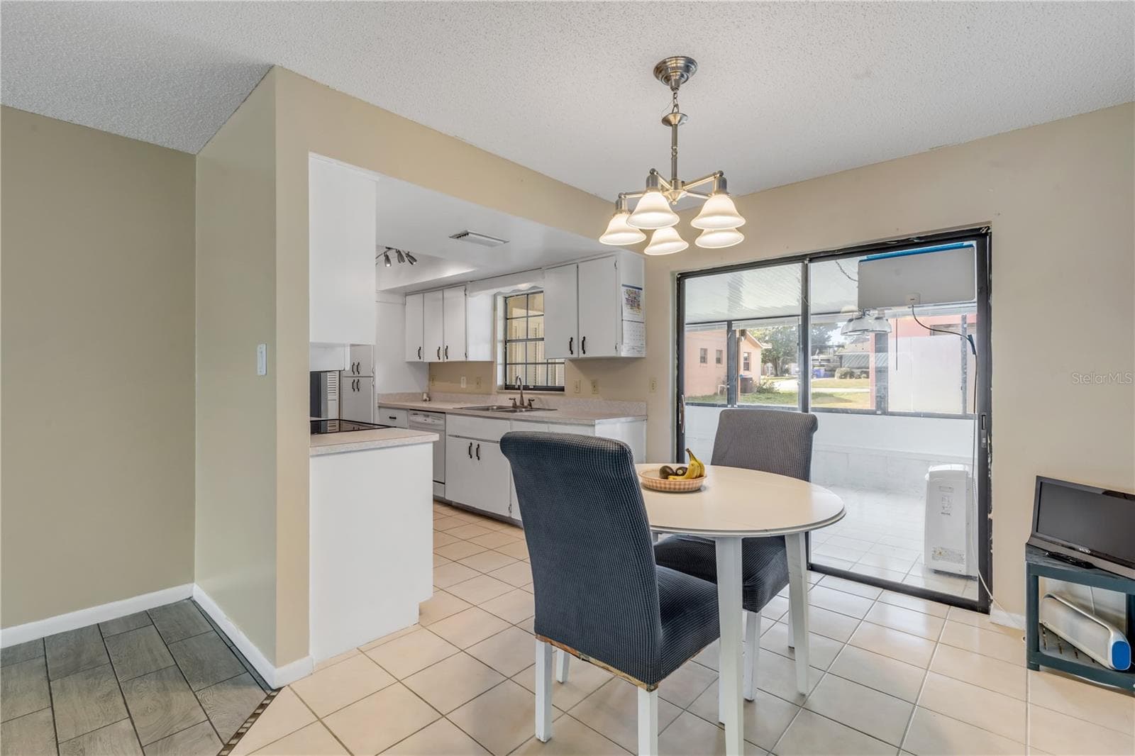 Single Family Residence at 26 LAUGHING GULL LN, EDGEWATER, photo 12 of 66