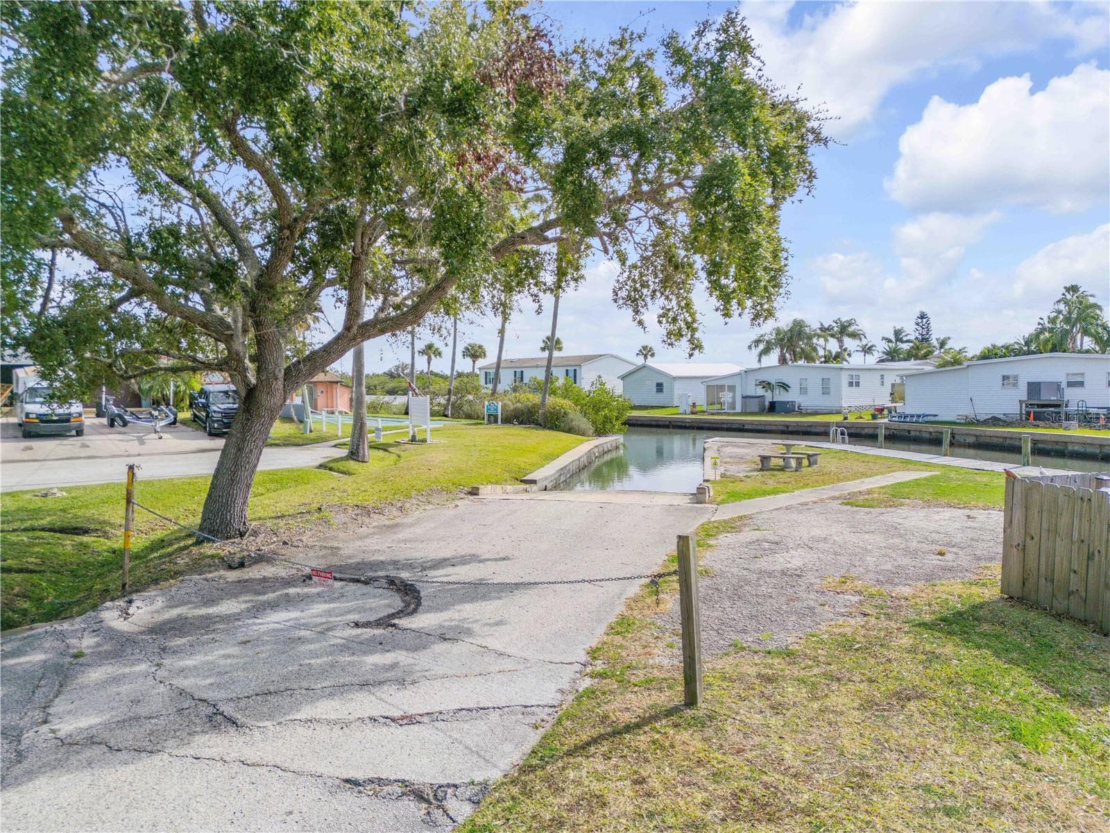 Single Family Residence at 26 LAUGHING GULL LN, EDGEWATER, photo 50 of 66