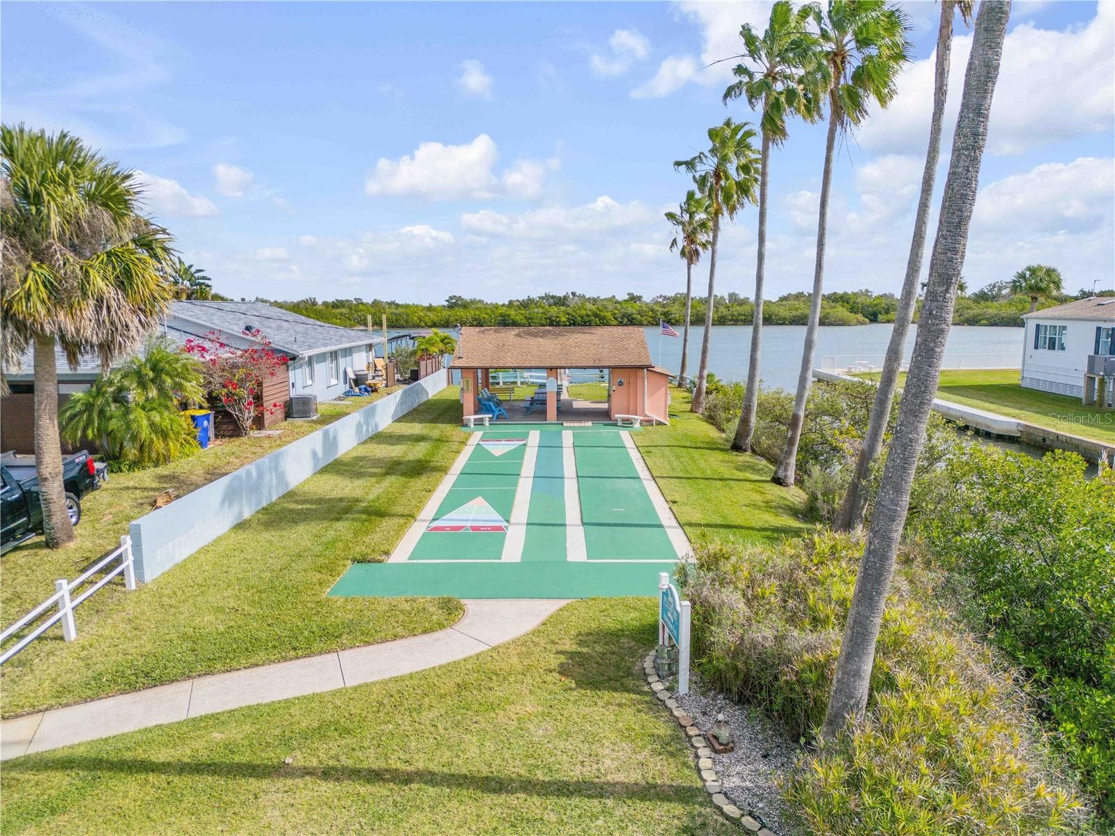 Single Family Residence at 26 LAUGHING GULL LN, EDGEWATER, photo 54 of 66