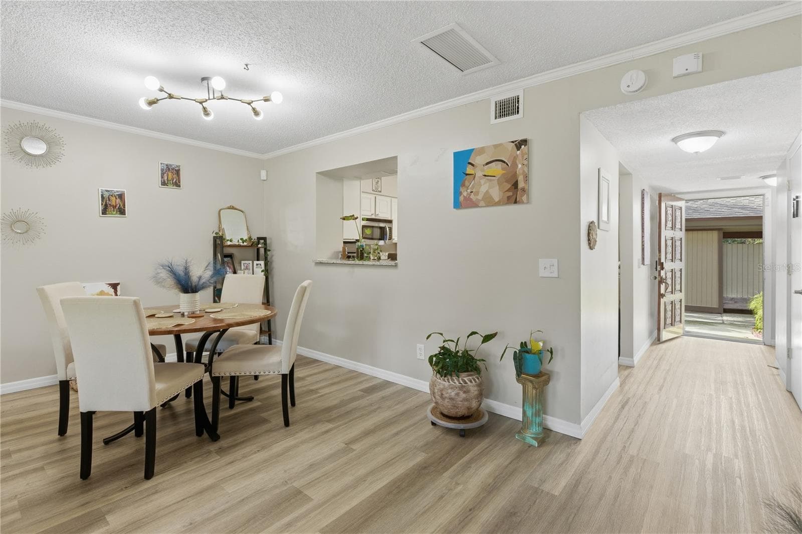 Condominium at 654 LAKE VILLAS DR #654, ALTAMONTE SPRINGS, photo 11 of 32