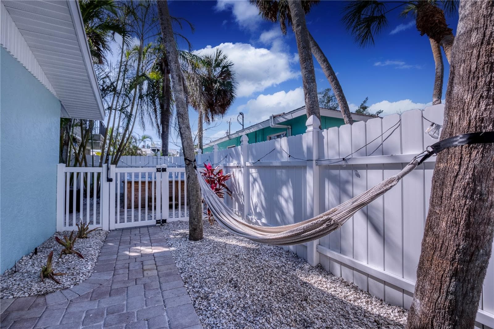Duplex at 3604 GULF DR #A and B, HOLMES BEACH, photo 38 of 49
