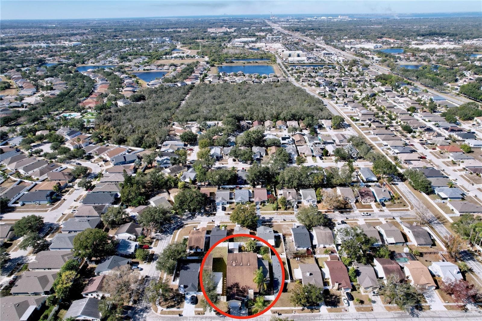 Single Family Residence at 11115 CHERRYWOOD LN, RIVERVIEW, photo 13 of 53