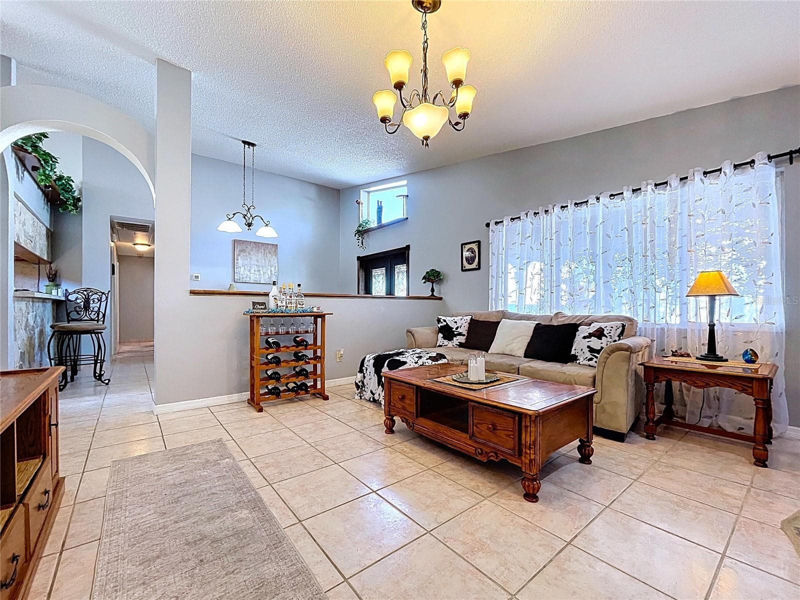 Single Family Residence at 11115 CHERRYWOOD LN, RIVERVIEW, photo 19 of 53