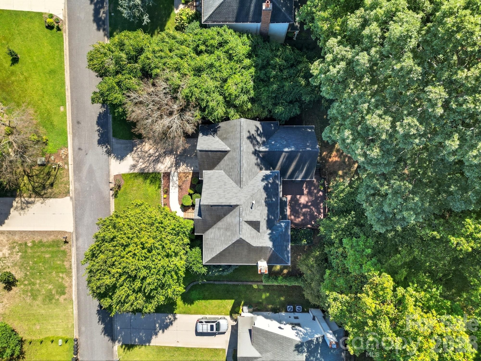 Single Family Residence at 8016 Painted Pony Court, Charlotte, photo 6 of 36