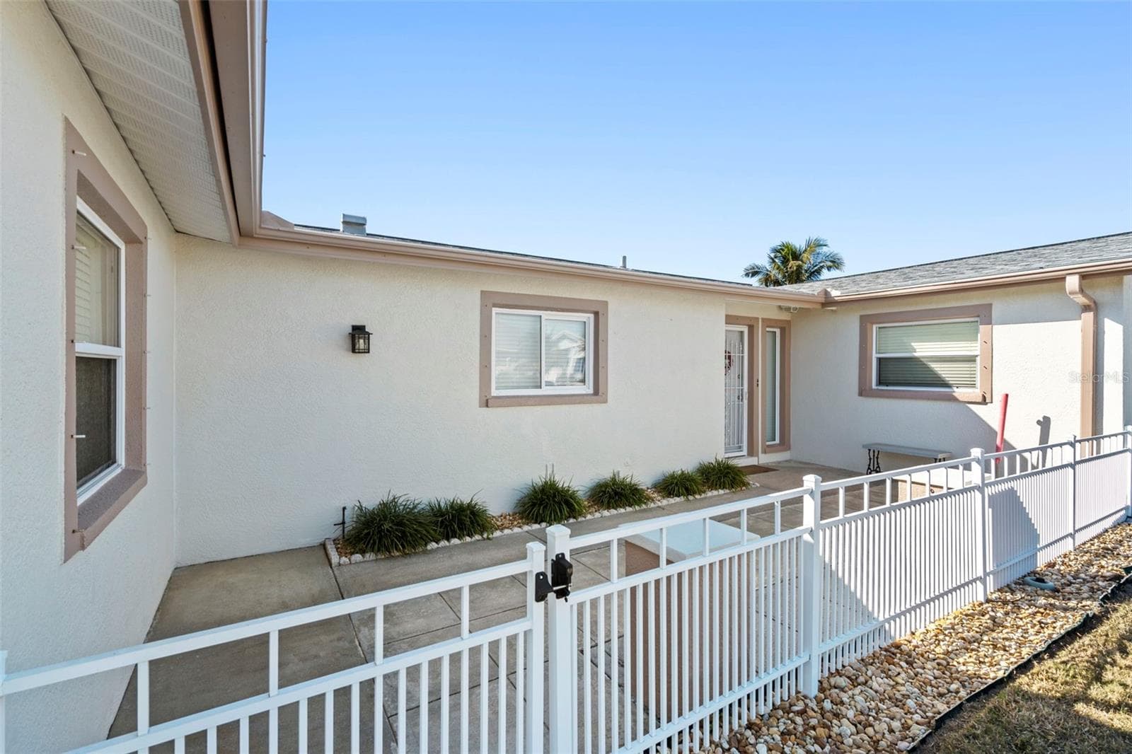 Single Family Residence at 5003 COMMONWEALTH RD, PALMETTO, photo 6 of 52
