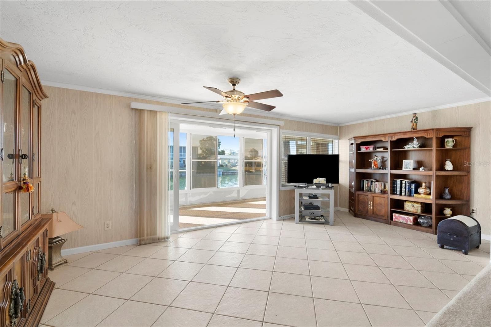 Single Family Residence at 5003 COMMONWEALTH RD, PALMETTO, photo 11 of 52