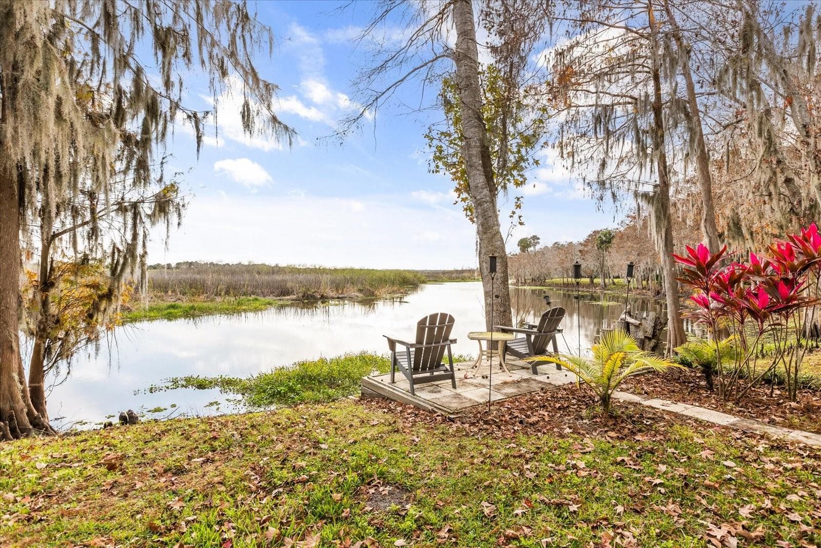 Single Family Residence at 227 RIVER VILLAGE DR, DEBARY, photo 2 of 50