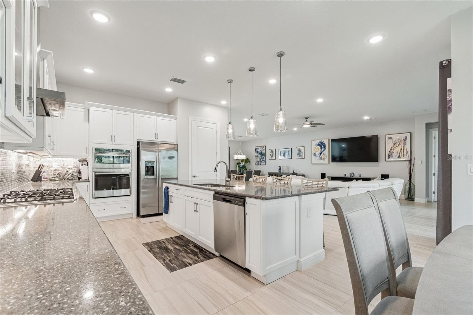 Single Family Residence at 4952 SURFSIDE CIR, BRADENTON, photo 26 of 100