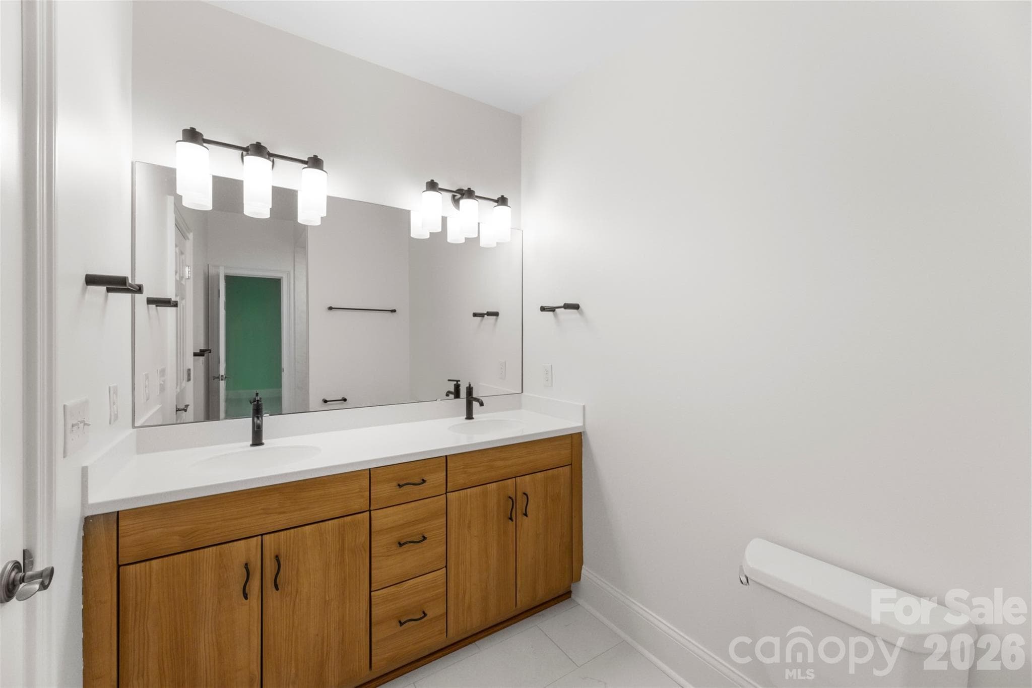 Full bath that has been recently renovated - Charlotte