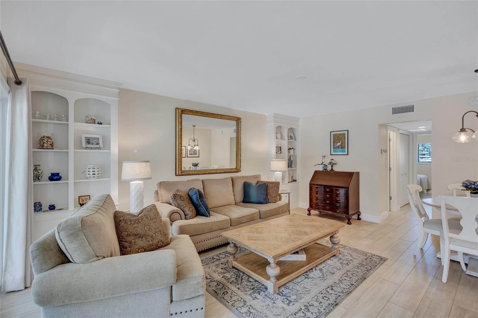 Living Room and Dining Area - 137 AVENIDA MESSINA #3, SARASOTA