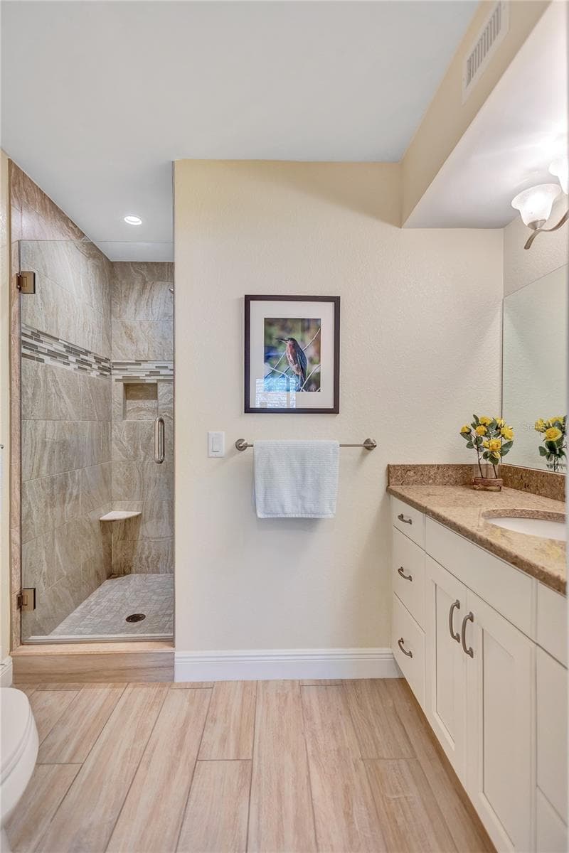 Condominium at 137 AVENIDA MESSINA #3, SARASOTA, photo 23 of 36