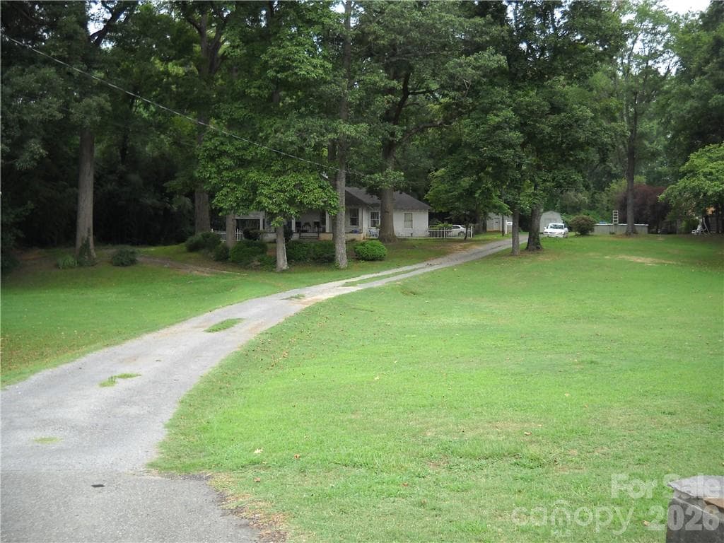9003 Beatties Ford Road