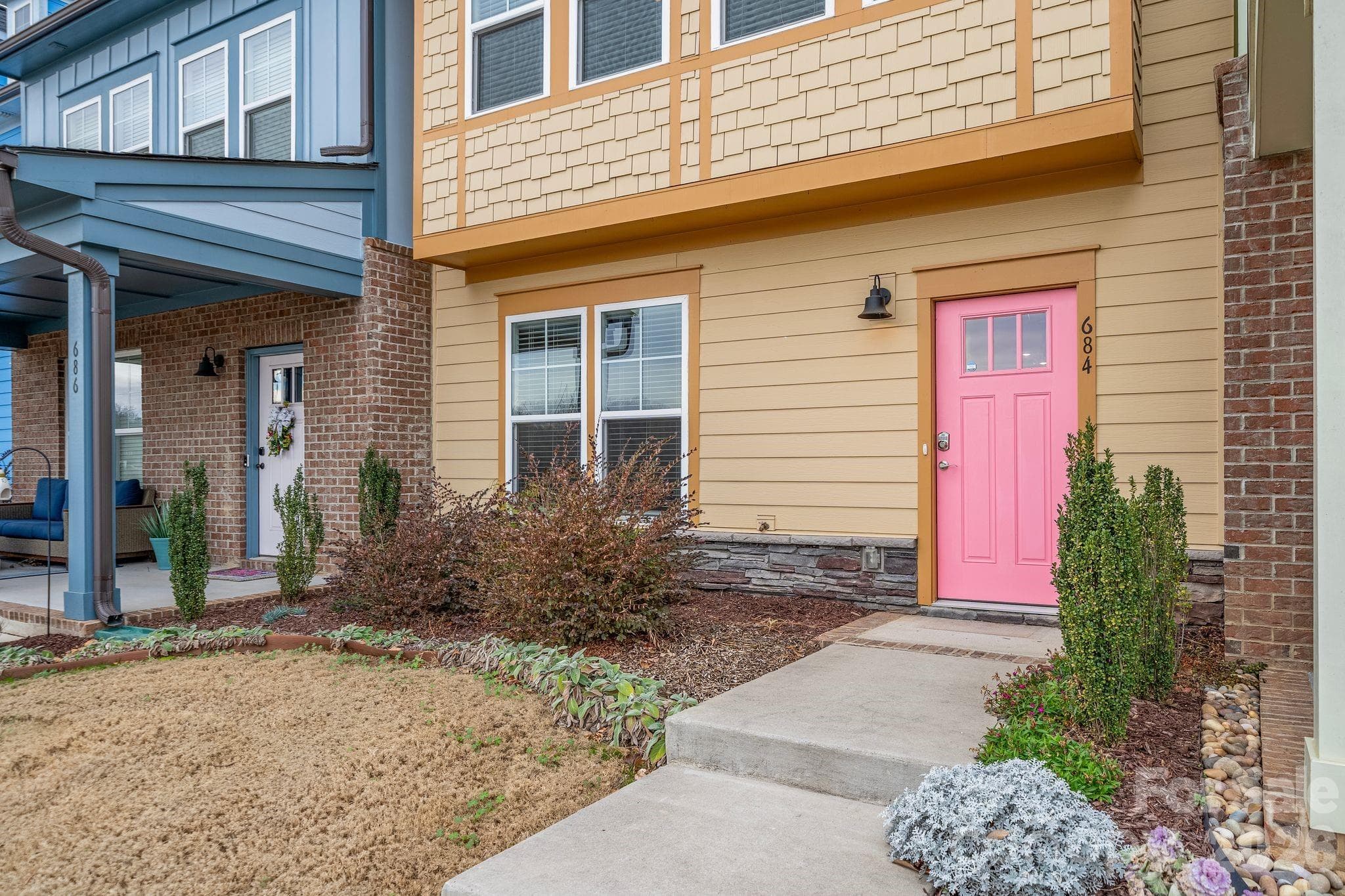 Townhouse at Rock Hill, photo 2 of 32