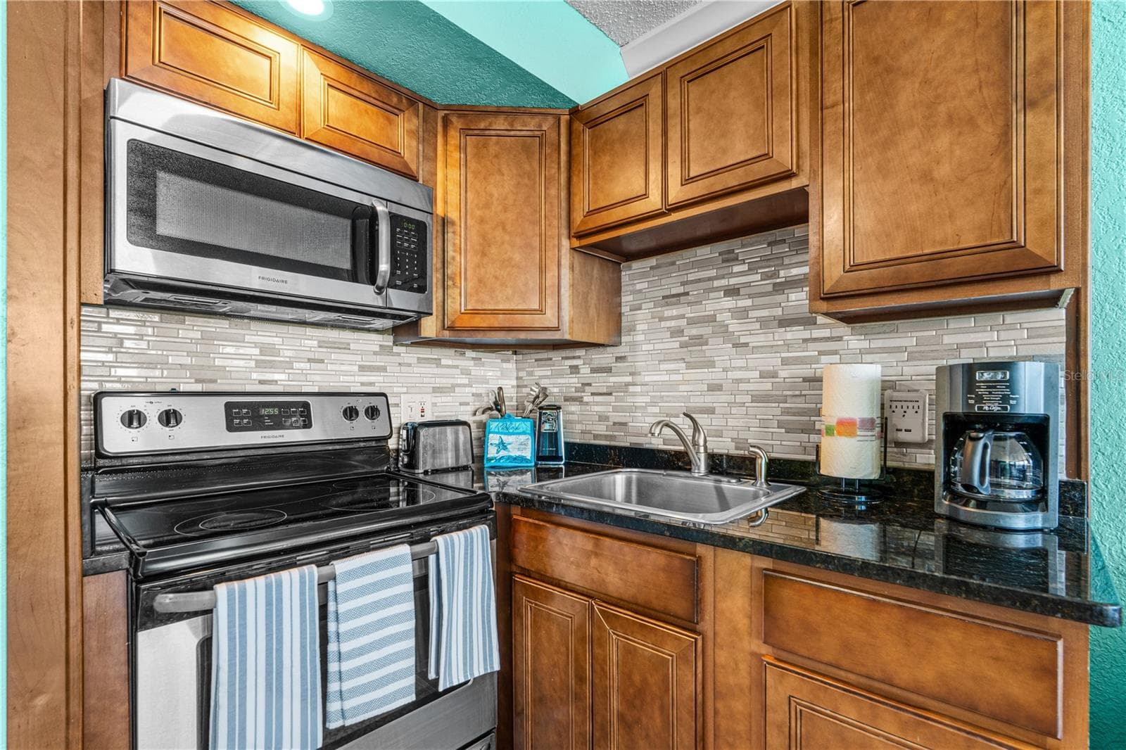 Condo - Hotel at 2301 S ATLANTIC AVE #339, DAYTONA BEACH, photo 2 of 40