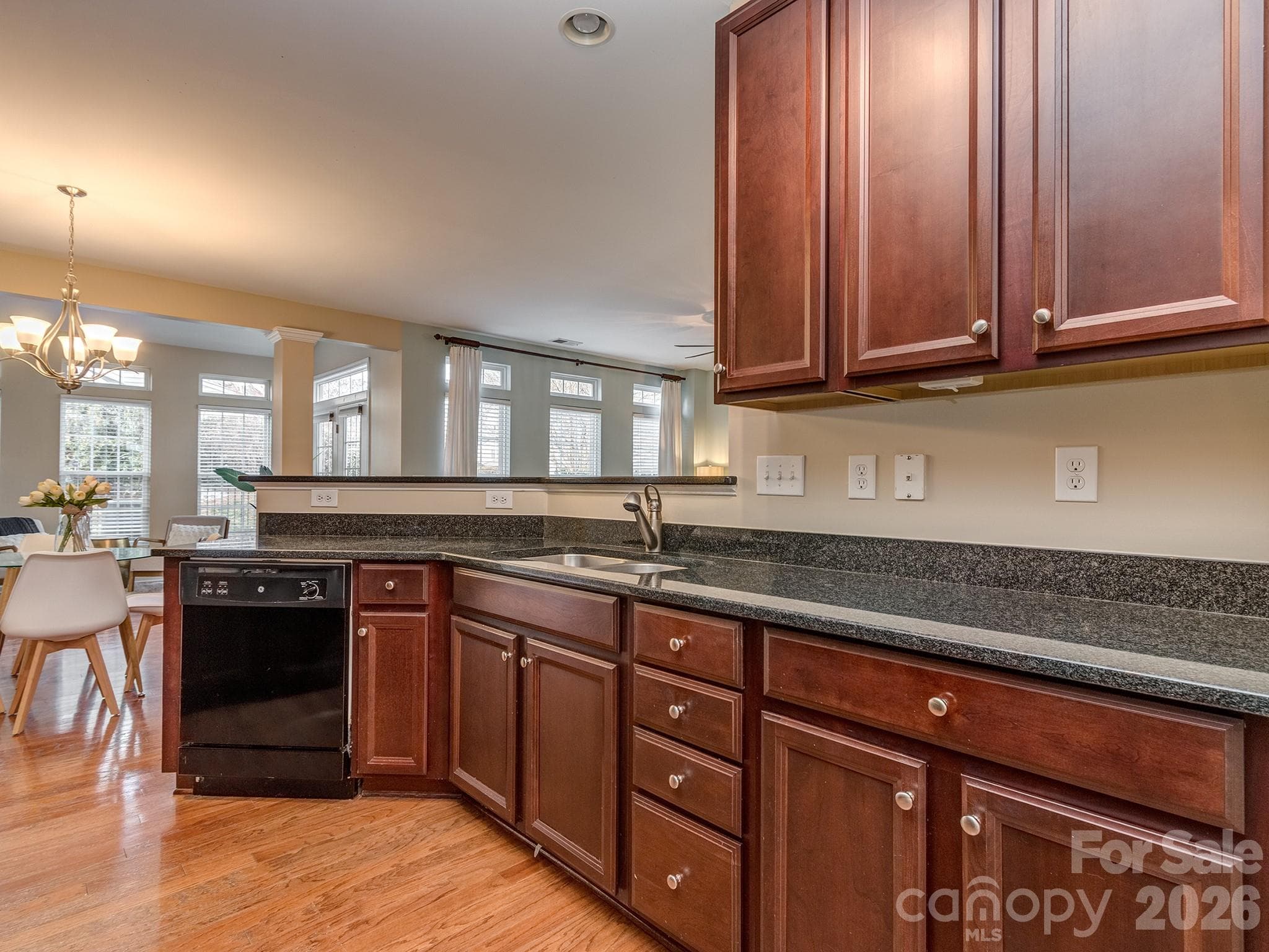Townhouse at Charlotte, photo 10 of 43