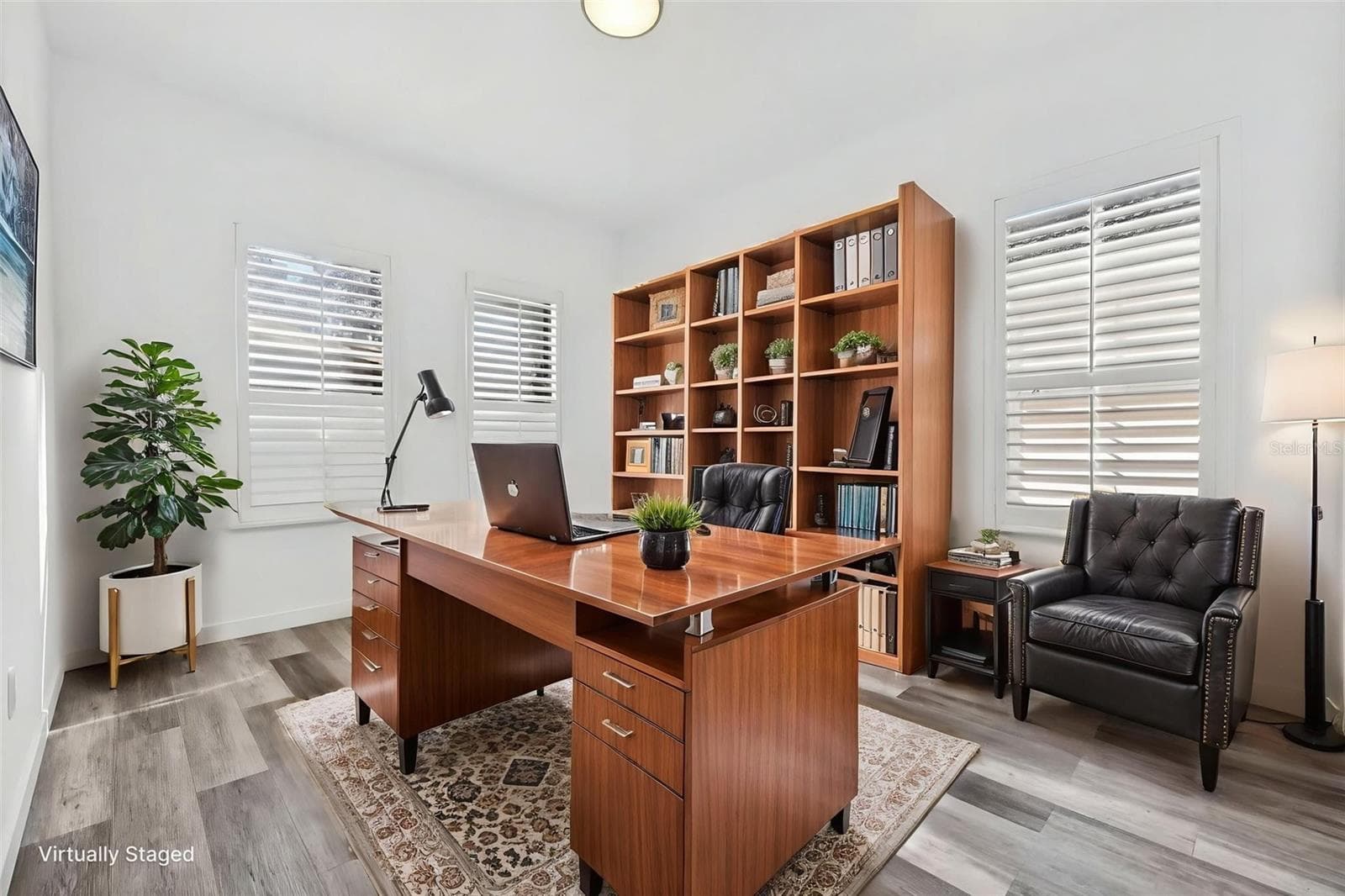 Office - 8111 SANTA ROSA CT, SARASOTA