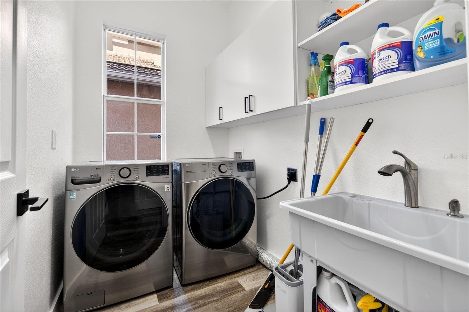 Laundry room - 8111 SANTA ROSA CT, SARASOTA