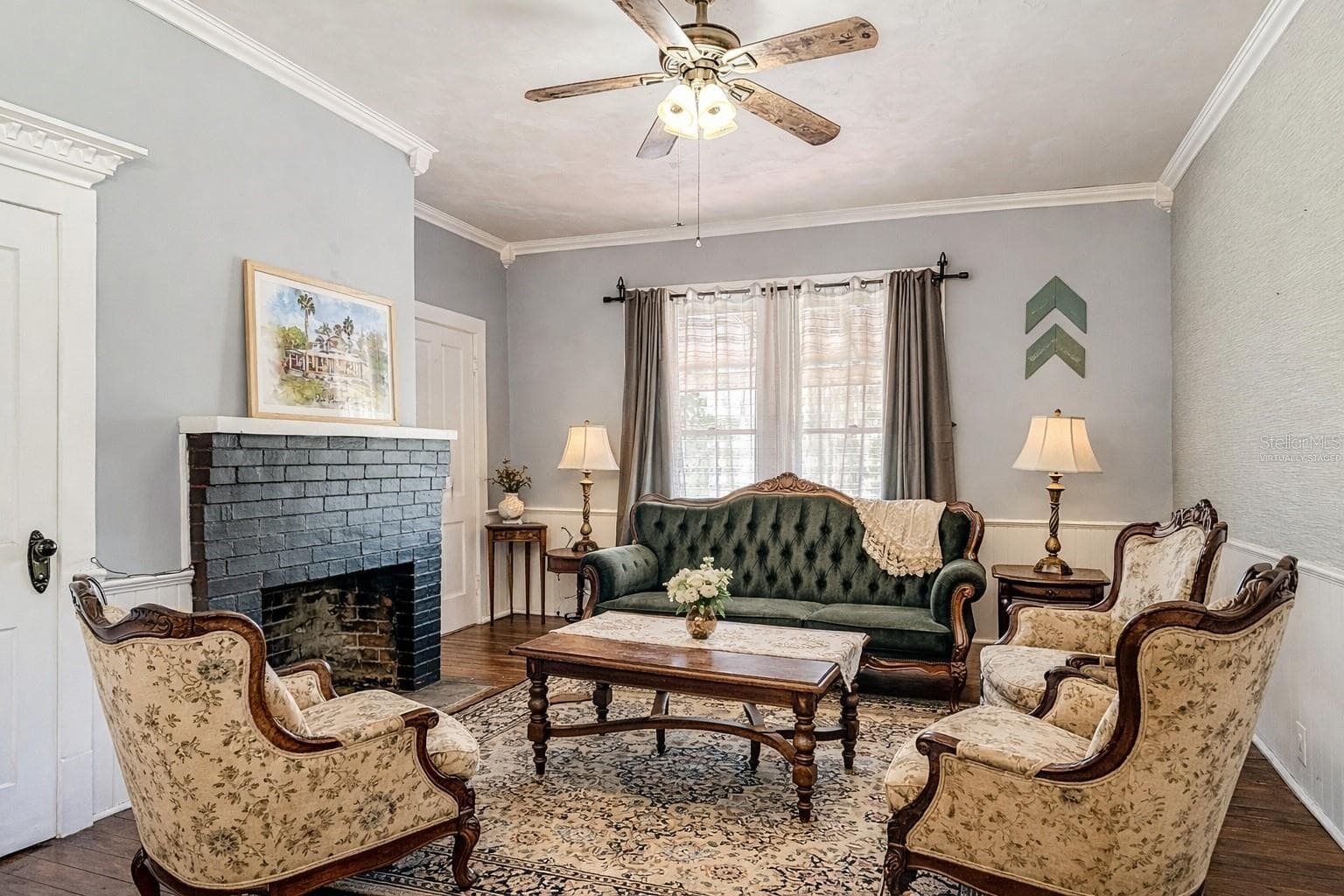 virtually staged - 525 W BLUE SPRINGS AVE, ORANGE CITY