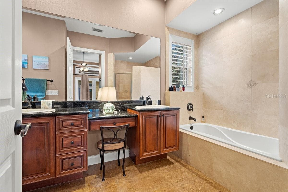 Main Bathroom - 4606 OAK HAMMOCK CT #4606, PONCE INLET