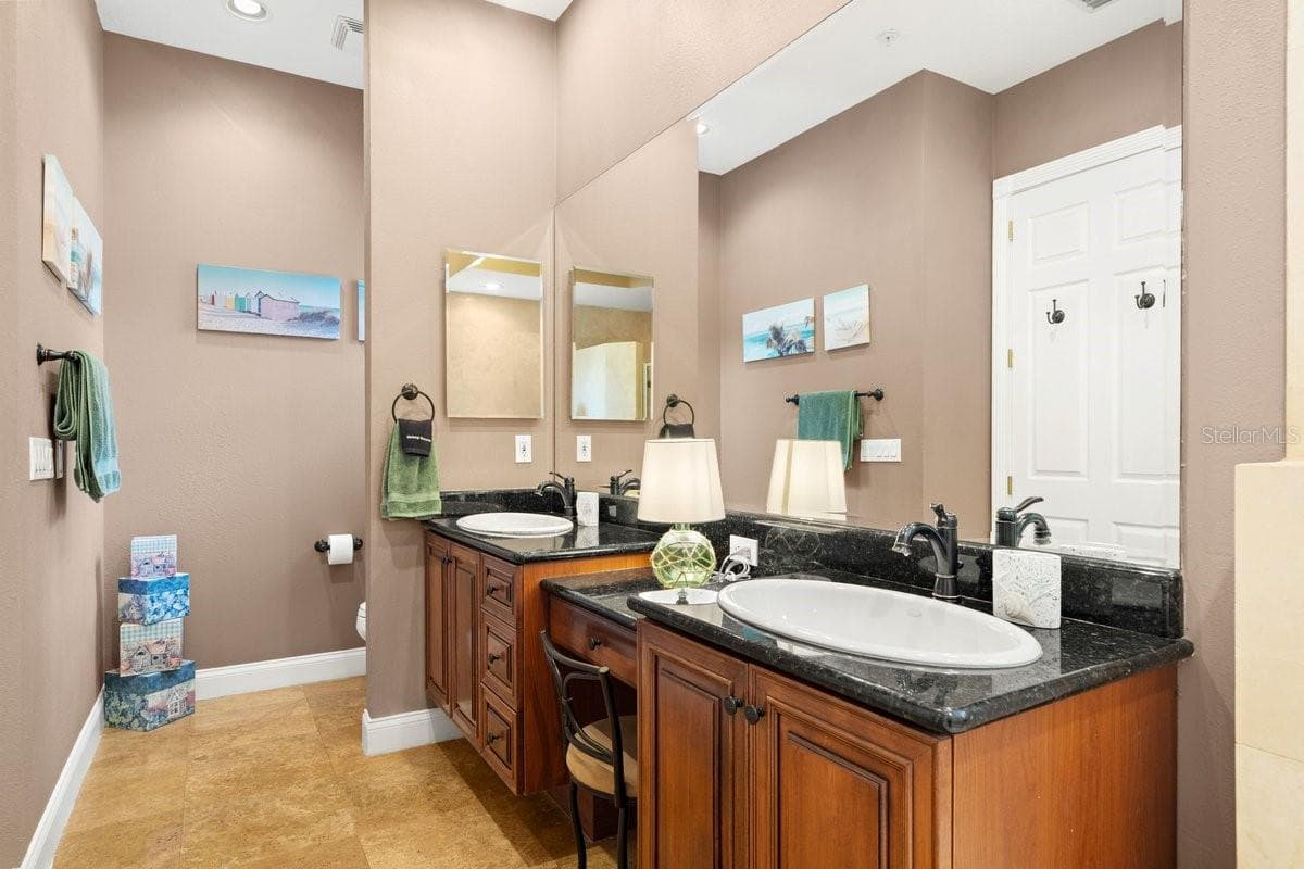Main Bathroom - 4606 OAK HAMMOCK CT #4606, PONCE INLET