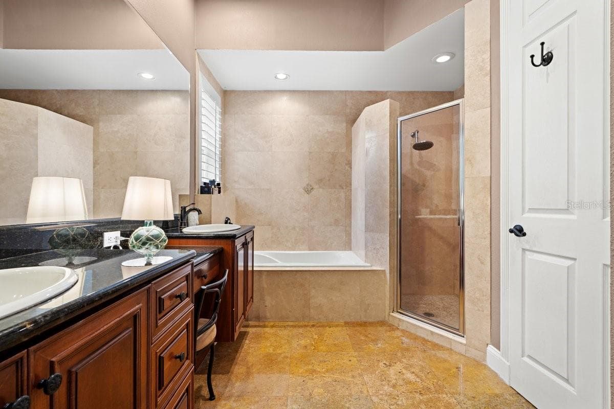 Main Bathroom - 4606 OAK HAMMOCK CT #4606, PONCE INLET