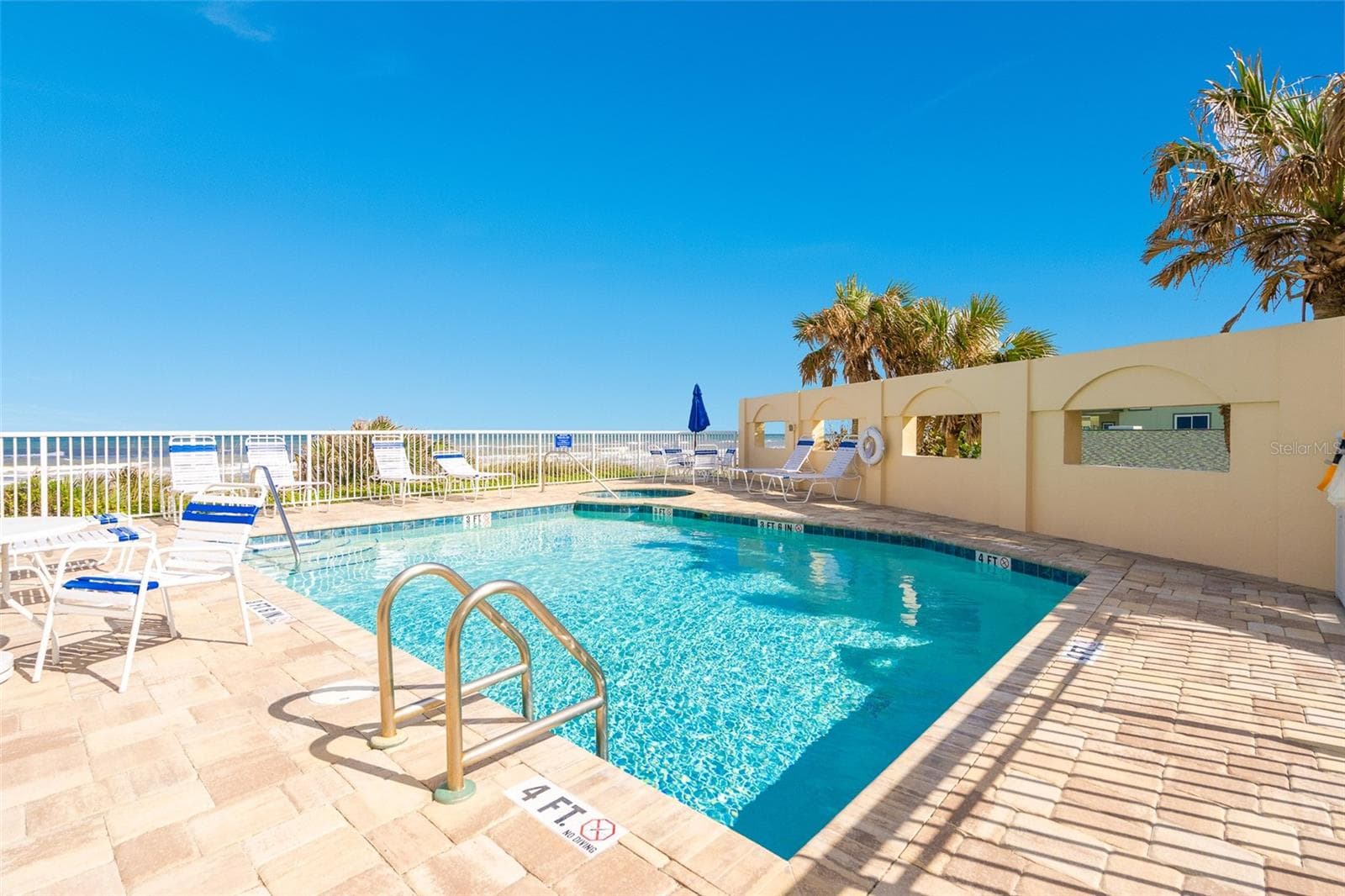 Beach House - 4606 OAK HAMMOCK CT #4606, PONCE INLET