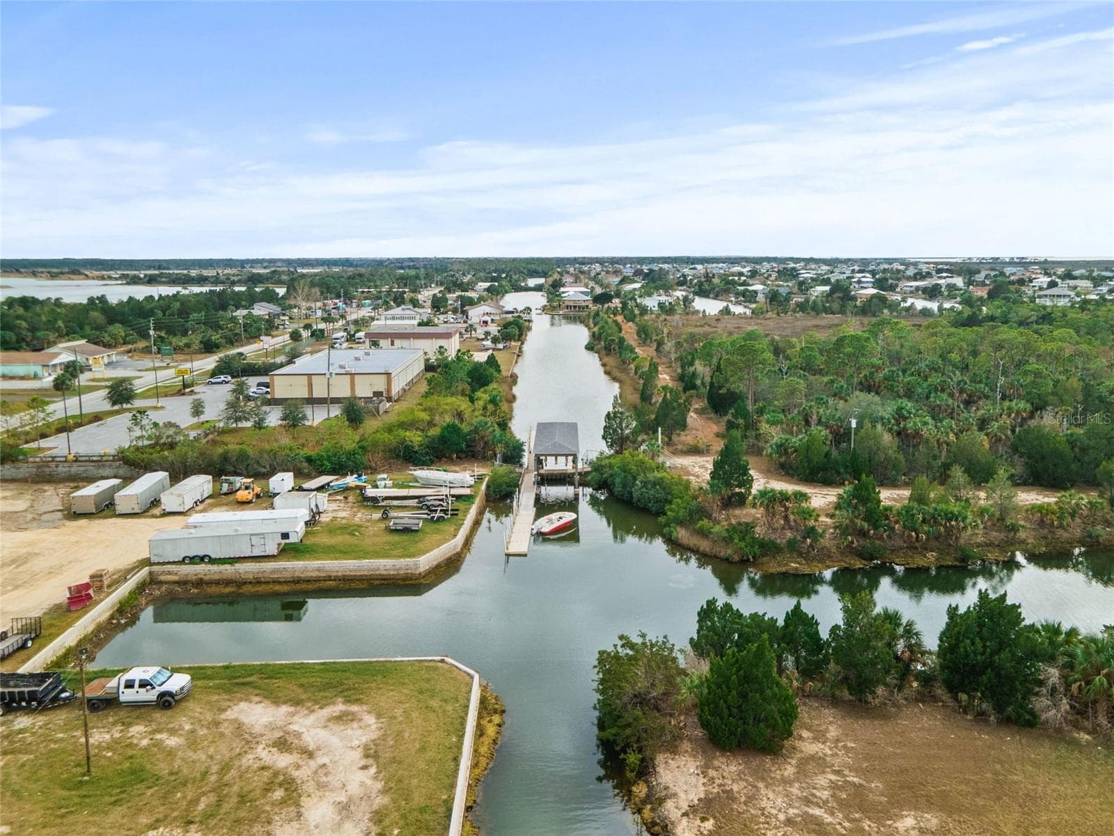boat lift to Gulf - 4018 SHEEPHEAD DR, HERNANDO BEACH