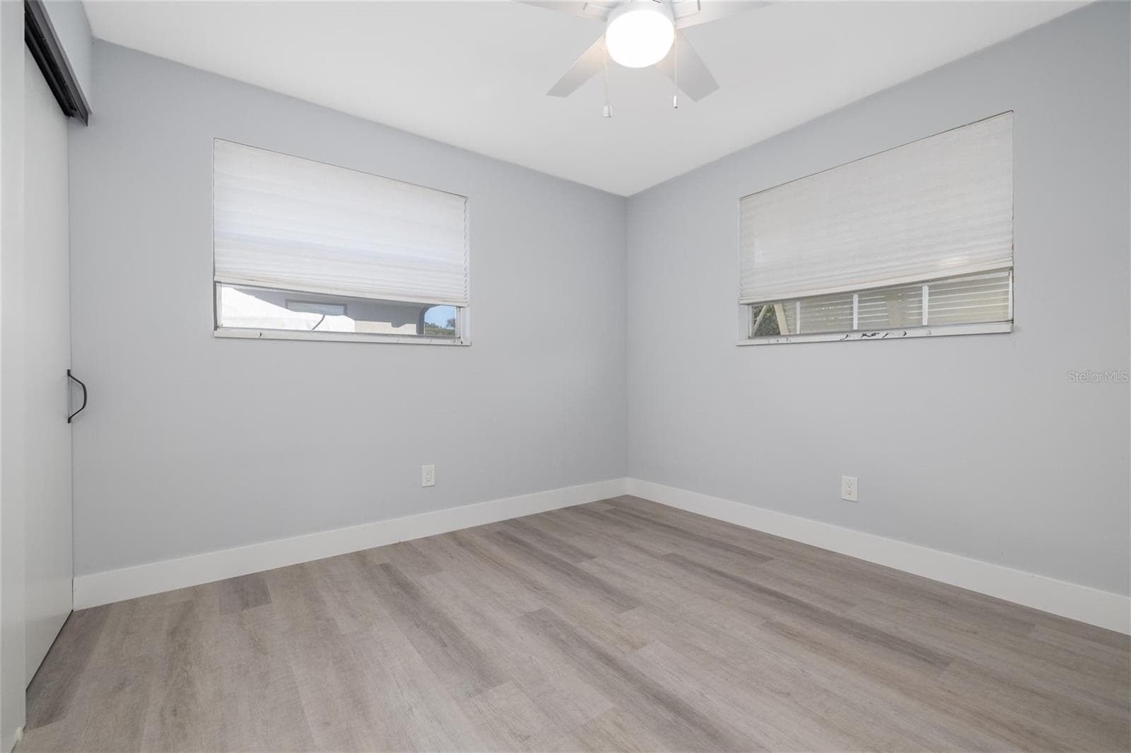 Single Family Residence at 692 GASLIGHT DR, SOUTH DAYTONA, photo 24 of 32