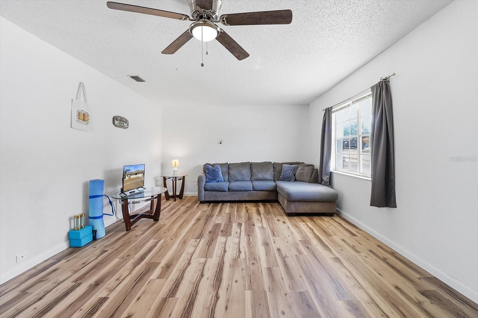 Single Family Residence at 5284 SPRINGWOOD RD, SPRING HILL, photo 5 of 46