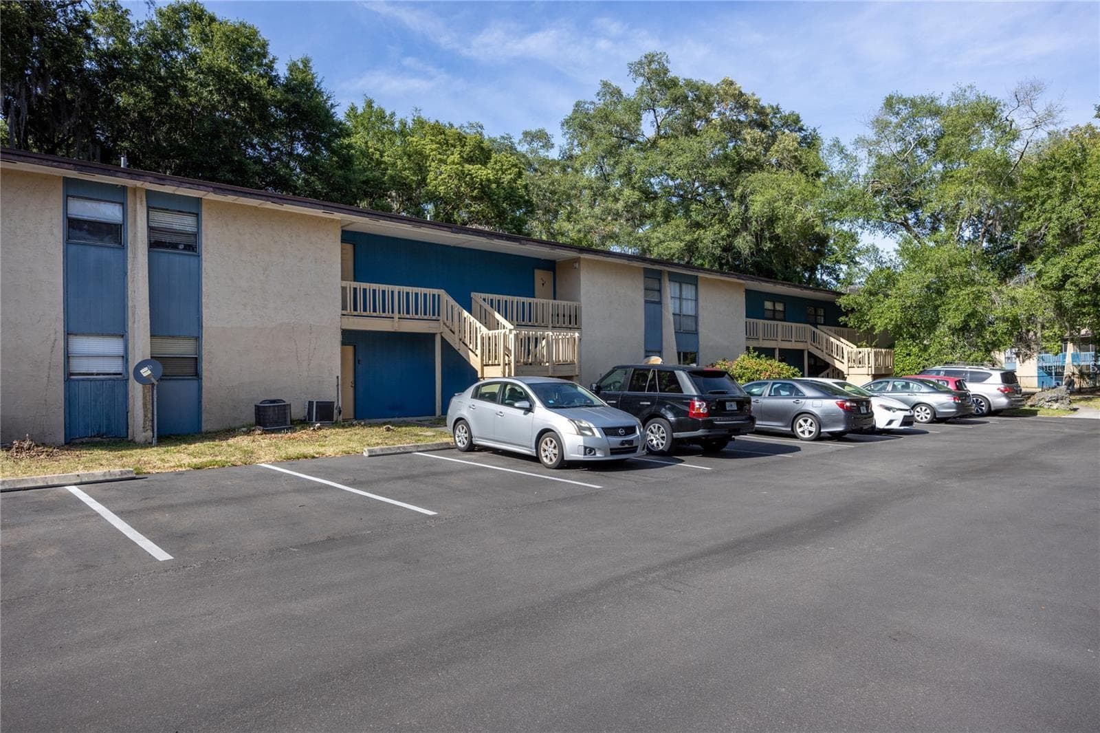 2811 SW ARCHER RD #Z247