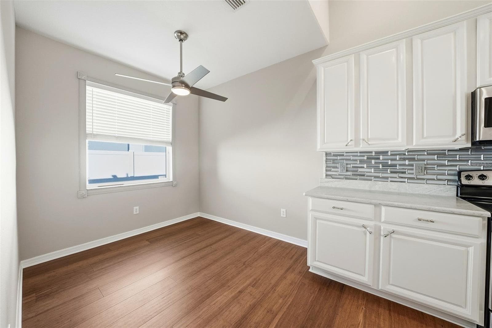 Single Family Residence at 13230 GRAHAM YARDEN DR, RIVERVIEW, photo 12 of 41