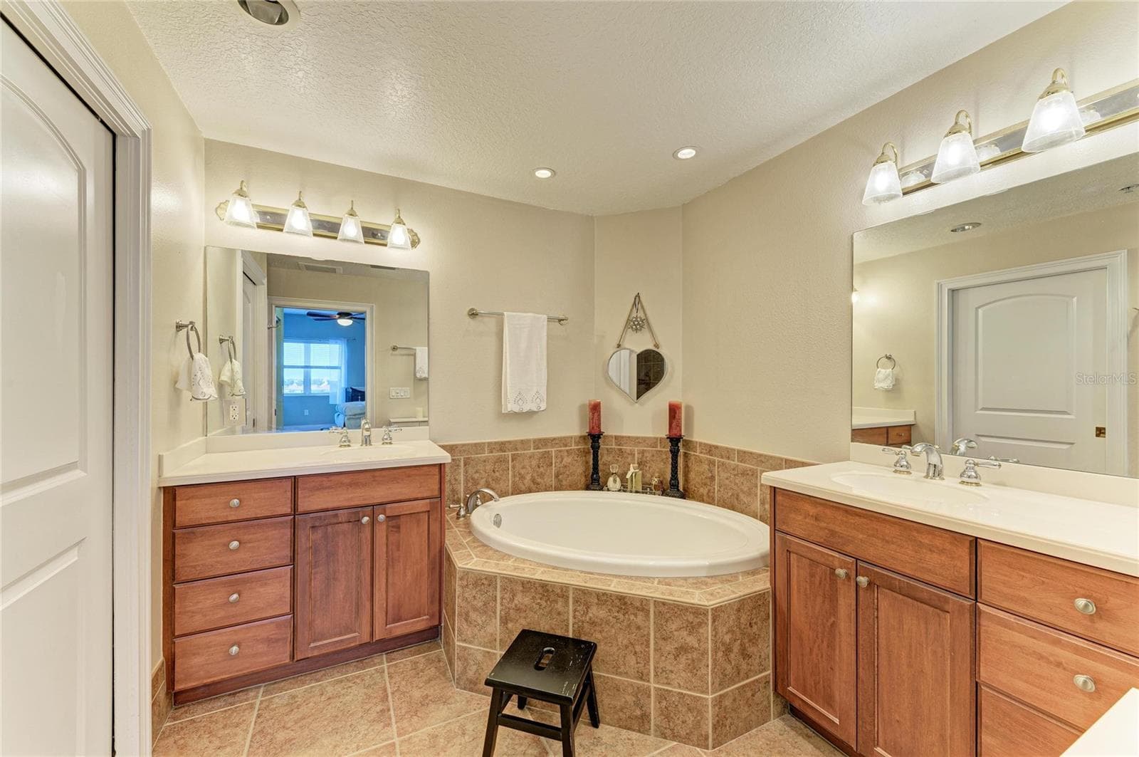Condominium at 610 RIVIERA DUNES WAY #406, PALMETTO, photo 31 of 50