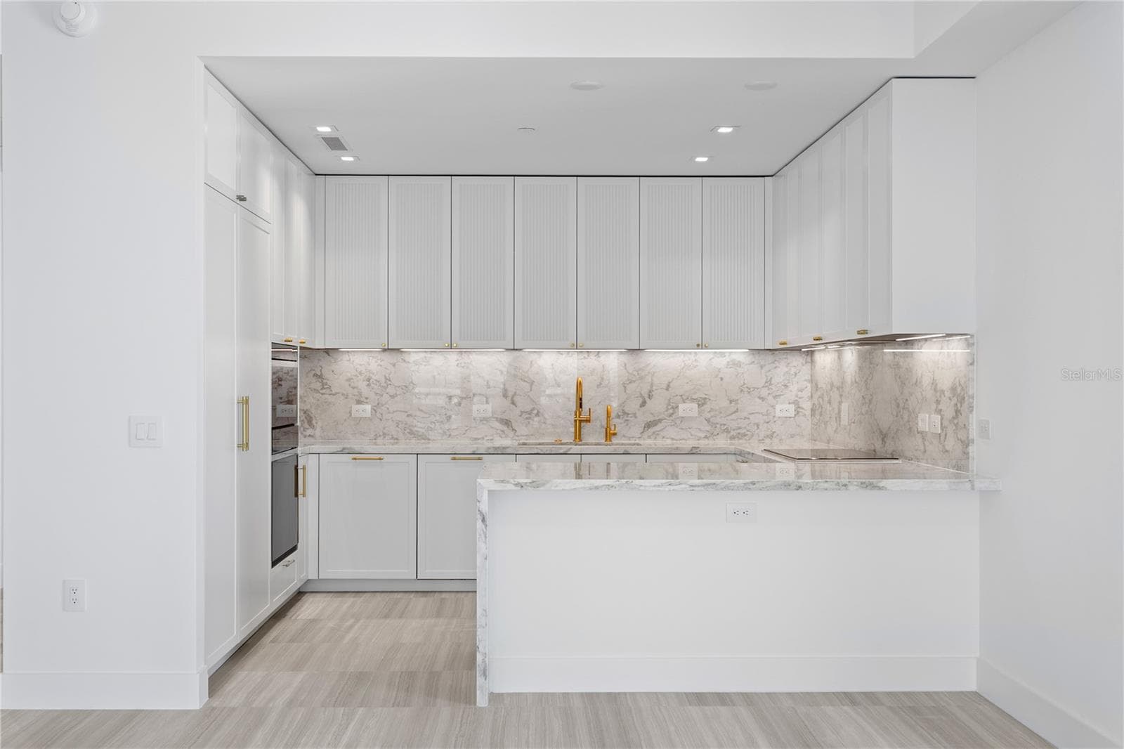 Condominium at 3015 S YSABELLA AVE #2301, TAMPA, photo 13 of 102