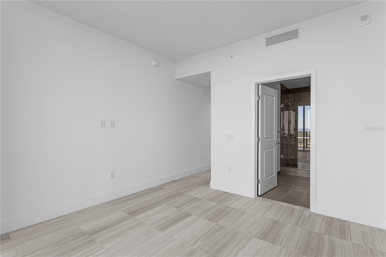 Bedroom 3 En-Suite Bathroom - 3015 S YSABELLA AVE #2301, TAMPA