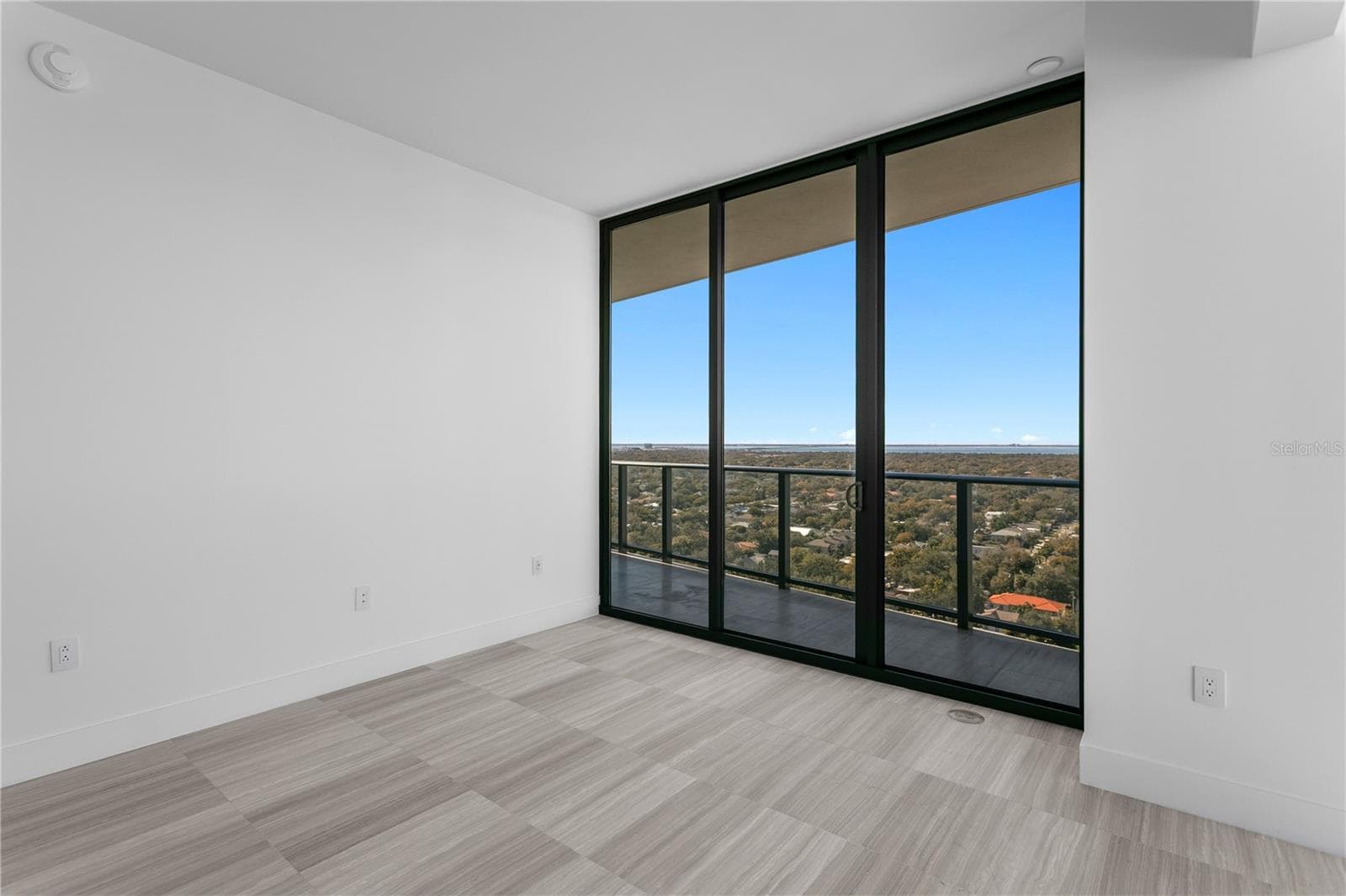 Guest Bedroom 2 - 3015 S YSABELLA AVE #2301, TAMPA