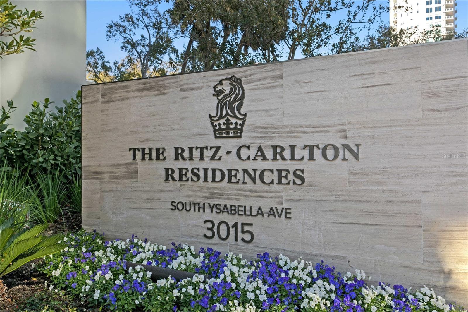 Welcome to the Ritz-Carlton Residences Tampa with 24/7 valet, doorman, and concierge - 3015 S YSABELLA AVE #2301, TAMPA