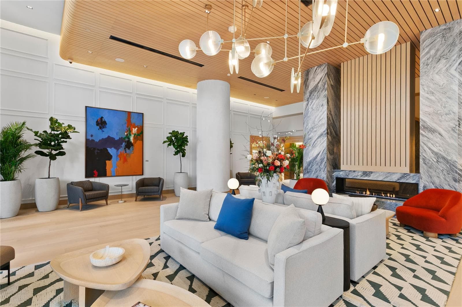 Signature Ritz-Carlton lobby experience with concierge and security - 3015 S YSABELLA AVE #2301, TAMPA